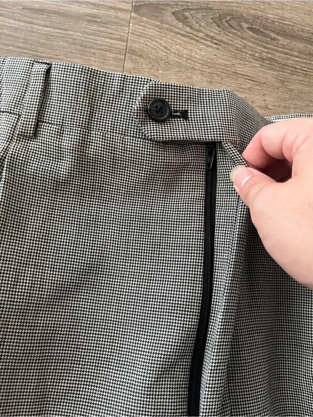 Joseph & Feiss Wool Dress Pants Mens 40 Gray Houndstooth Pleated Cuffed Fancy